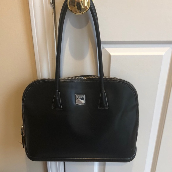 Dooney & Bourke Handbags - Dooney Bourke Black Bag
